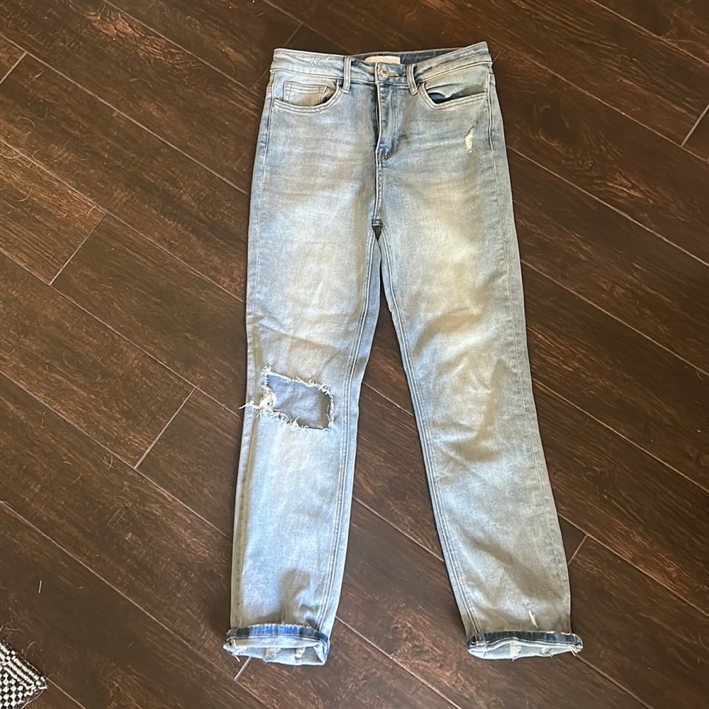 Super cute jeans by Vervet. Size 27. Excellent condition